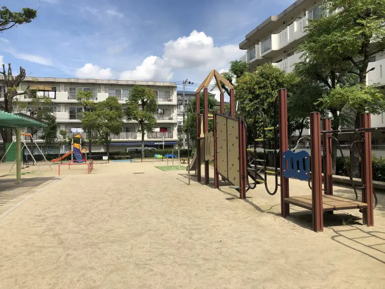 豊中市　長興寺南公園