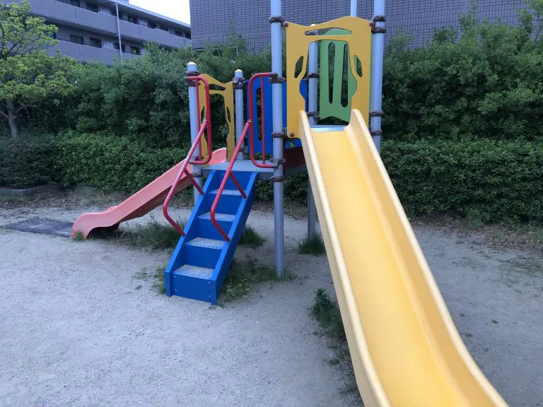 豊中市　曽根西町４丁目第１公園