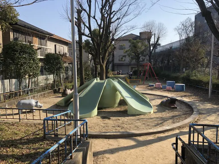豊中市　原田公園