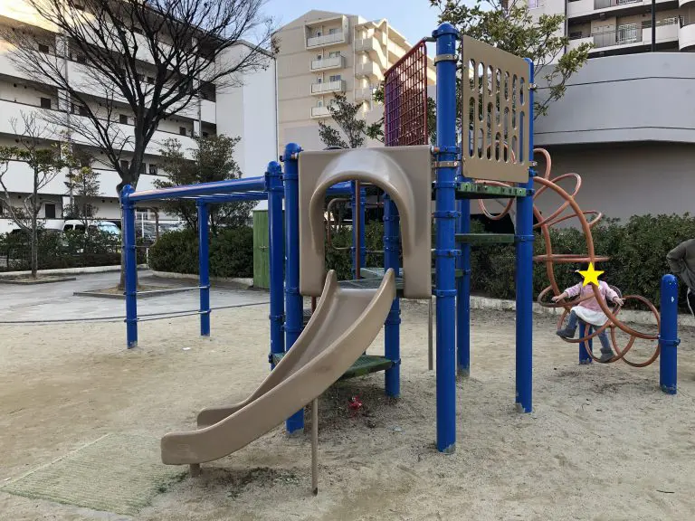 豊中市　利倉東1丁目東公園