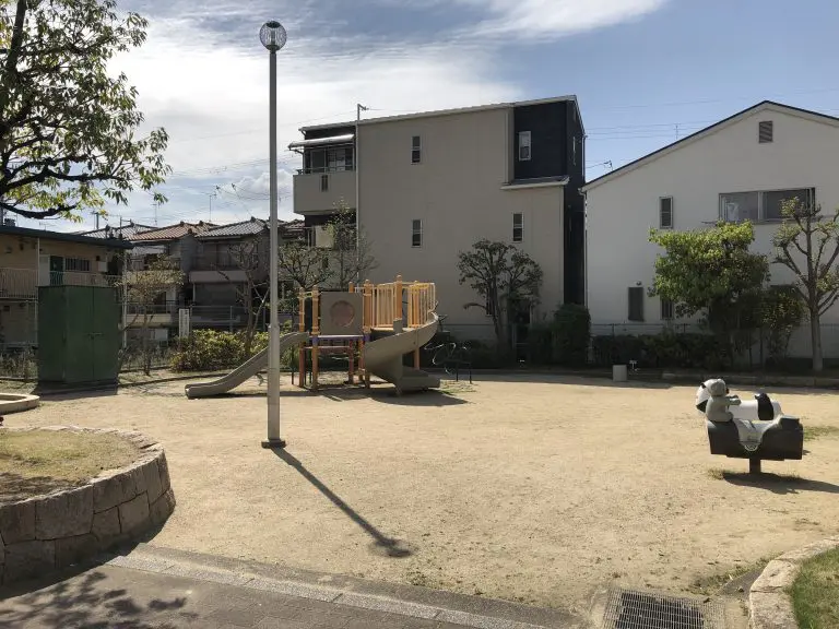 豊中市　庄内幸町2丁目公園/庄内西町二丁目公園
