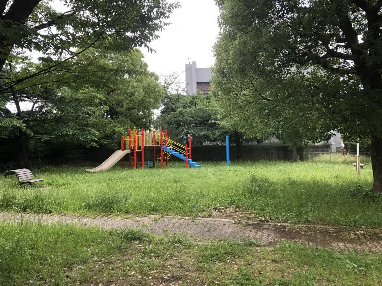 豊中市　豊南町東三丁目第一児童遊園