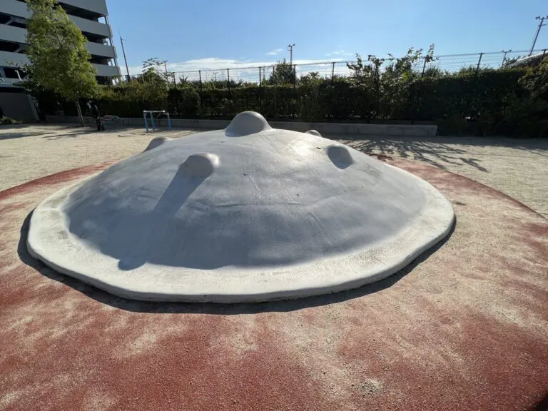 吹田市　岸部新町しろやま公園