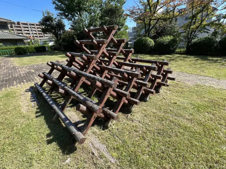吹田市古江台３丁目　なかよし遊園（公園NO.60）