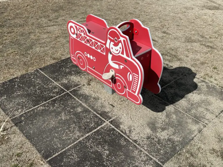 吹田市　古江台6丁目公園（遊園）