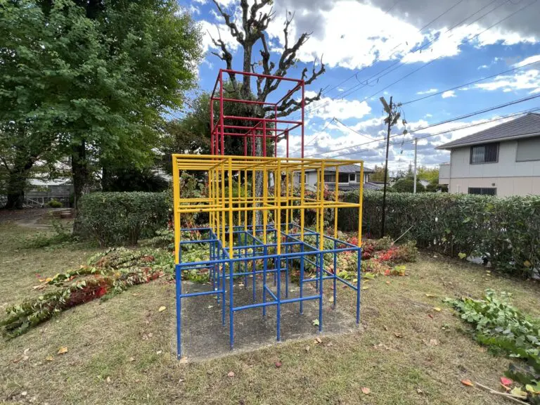 吹田市藤白台4丁目　なかよし遊園（公園NO.51）