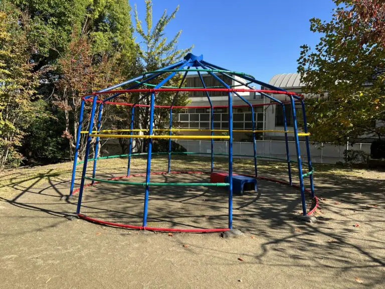吹田市　さざんか公園