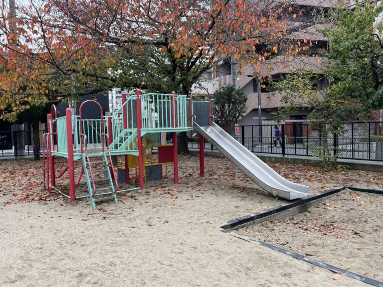 吹田市　金田はと笛遊園
