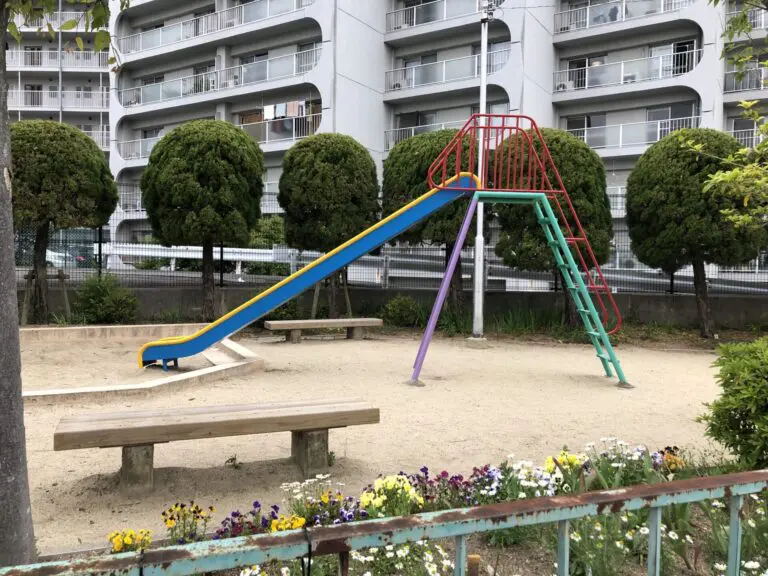 豊中市　東泉丘1丁目第3公園