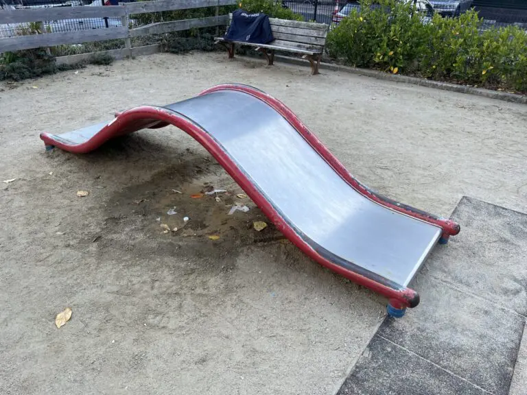 吹田市　新芦屋下いこいの遊園