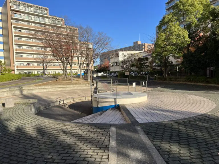 吹田市　原町うずまき遊園
