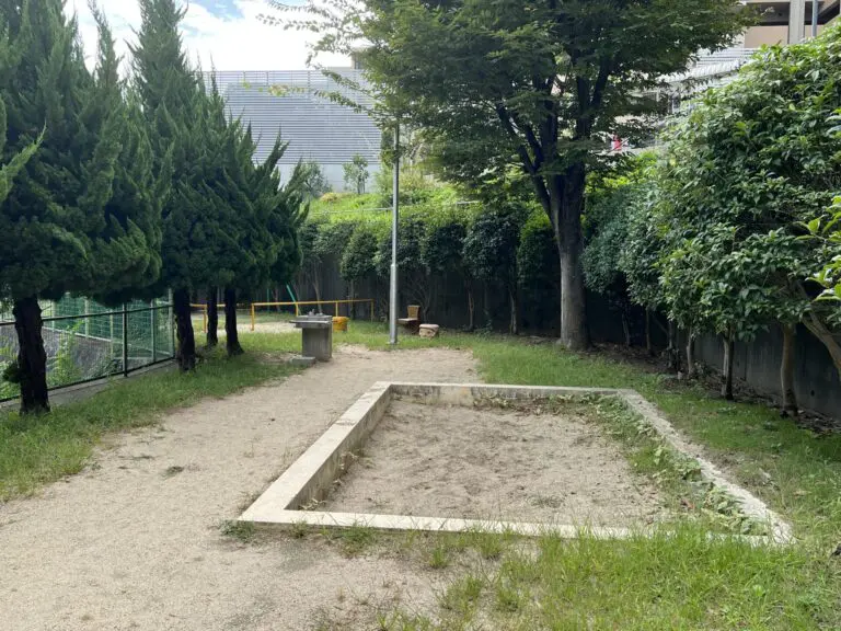 豊中市　上新田2丁目第3公園