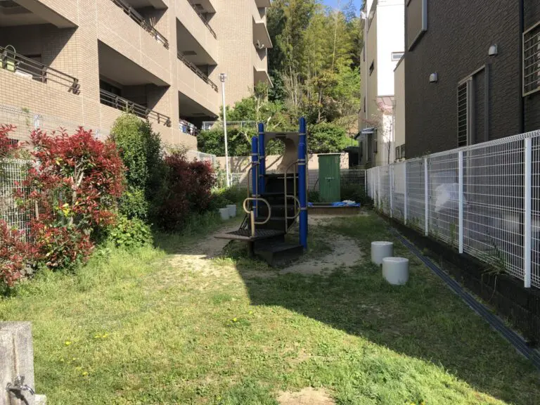 豊中市　東泉丘2丁目第4公園