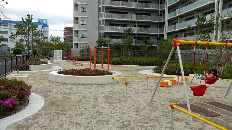 沢良宜浜南公園の様子